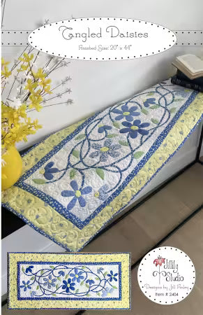 Tangled Daisies Table Runner Pattern - West Valley Quilting - Jillily Studio