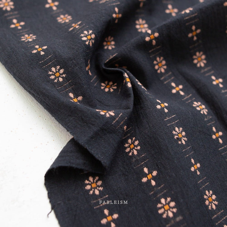 
                    
                      Forest Forage // Daisies in Black - West Valley Quilting - Fableism
                    
                  