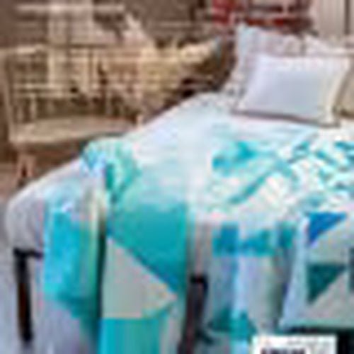 
                    
                      Quilts in Modern Color, Creating Ombré Palettes - West Valley Quilting - RNK Distributing
                    
                  