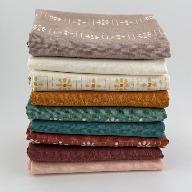 WVQ Curated Fat Quarter Bundle // Daisies w/Mallard (9 pieces) - West Valley Quilting - West Valley Quilting
